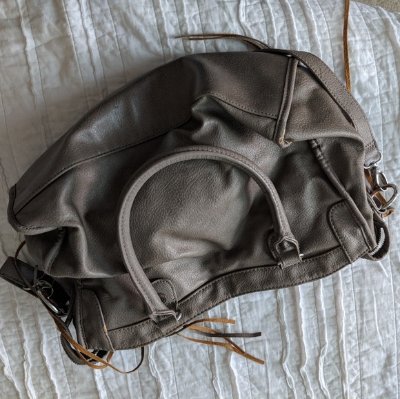 Gray Steve Madden Handbag - Picture 3 of 8